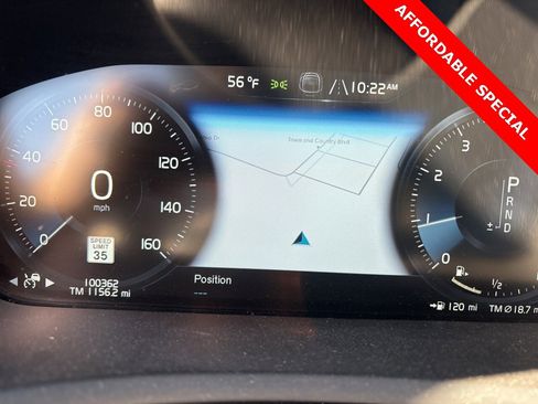 Used 2021 Volvo XC90 T6 Momentum w/ Advanced Package image 27