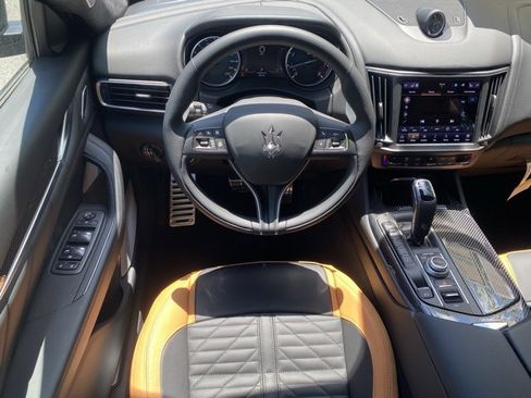 New 2024 Maserati Levante Trofeo image 48