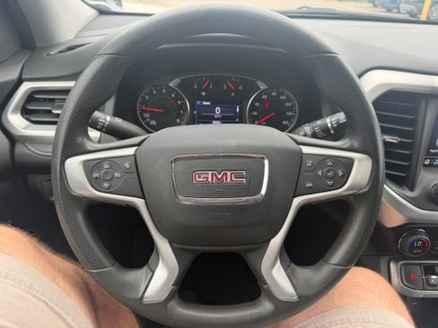 Used 2023 GMC Acadia SLE w/ Driver Convenience Package AWD/4WD image 18
