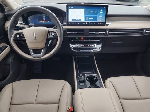 Certified 2023 Lincoln Corsair AWD w/ Equipment Group 101A image 28