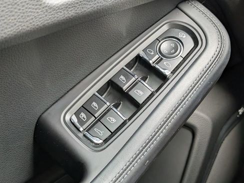 Certified 2022 Porsche Macan GTS image 27