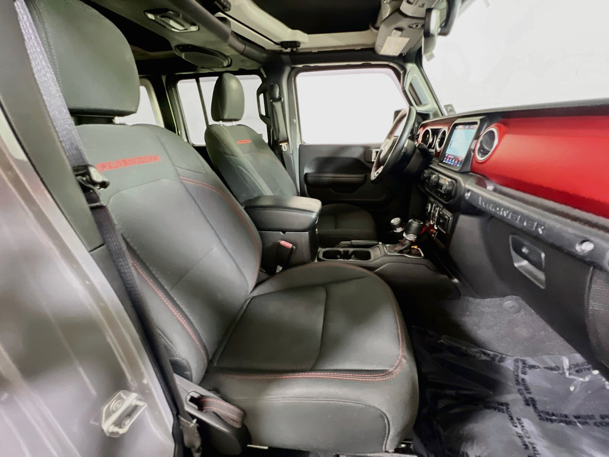 Used 2021 Jeep Wrangler Unlimited Rubicon AWD/4WD image 27