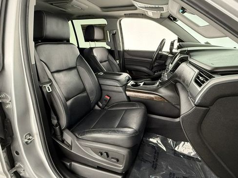 Used 2019 Chevrolet Tahoe LT RWD image 18