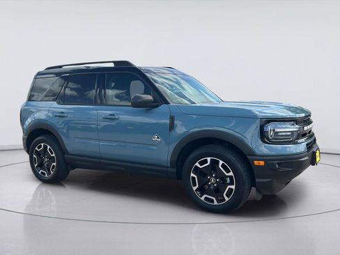 Certified 2021 Ford Bronco Sport Outer Banks AWD/4WD image 3