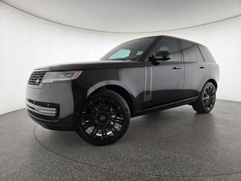 Used 2025 Land Rover Range Rover SE AWD/4WD image 1