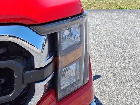 Used 2023 Ford F150 XLT AWD/4WD image 9