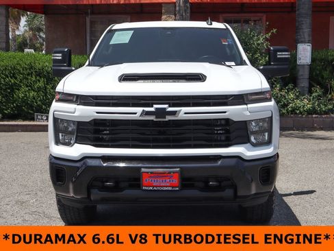 Used 2024 Chevrolet Silverado 2500 Custom w/ Custom Value Package AWD/4WD image 3