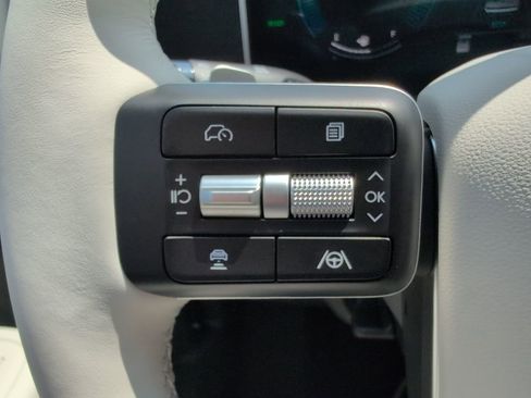 New 2026 Hyundai Santa Fe SE image 18