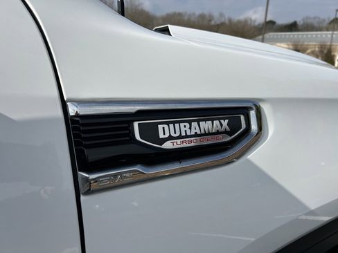 Used 2022 GMC Sierra 1500 SLT w/ SLT Premium Plus Package image 24