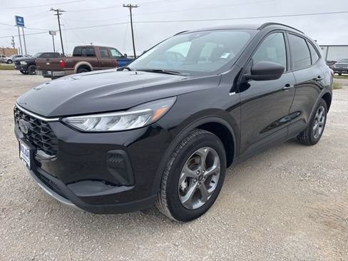 Used 2025 Ford Escape ST-Line AWD/4WD image 1