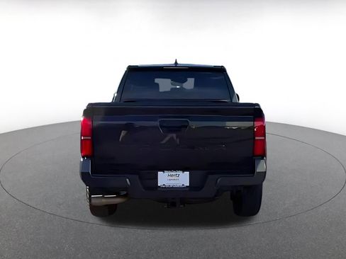 Used 2025 Toyota Tacoma TRD Off-Road image 8