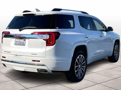 Used 2022 GMC Acadia Denali w/ Denali Ultimate Package image 16