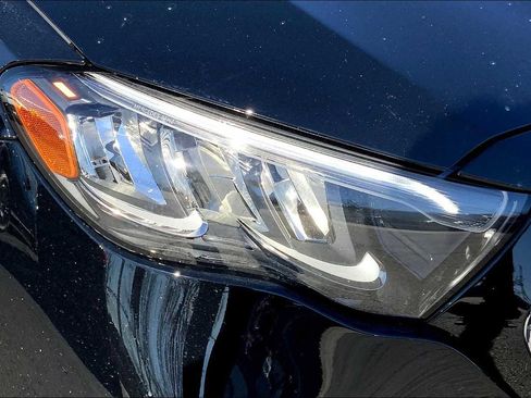 Used 2025 Mercedes-Benz E 350 Sedan image 18