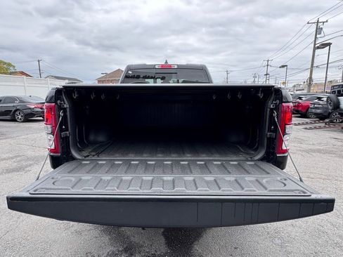 Used 2022 RAM 1500 Big Horn AWD/4WD image 7