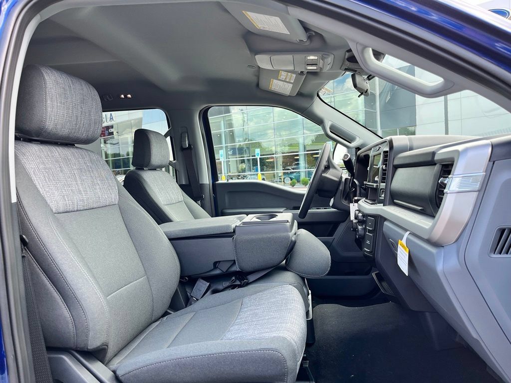 New 2026 Ford F250 XLT AWD/4WD image 7