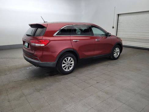 Used 2018 Kia Sorento LX AWD/4WD image 10