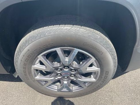 Used 2020 GMC Acadia SLT w/ Premium Package FWD image 6
