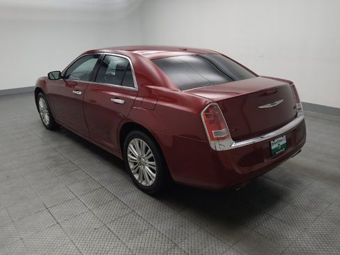 Used 2014 Chrysler 300 AWD w/ Driver Convenience Group image 3