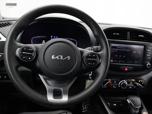 Used 2024 Kia Soul LX w/ Option Group 015 FWD image 19