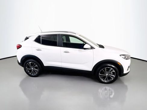 Used 2023 Buick Encore GX Select w/ Safety Package II AWD/4WD image 5