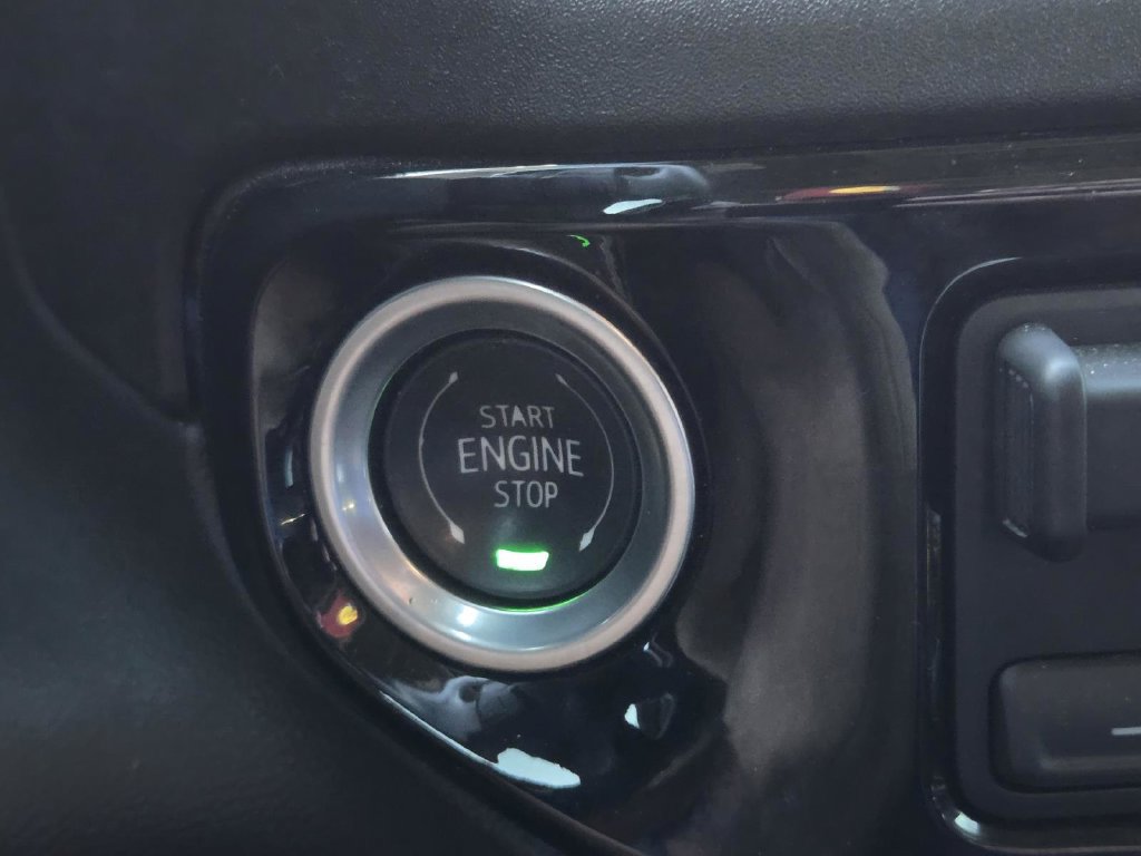 Used 2025 Chevrolet Silverado 1500 RST AWD/4WD image 31