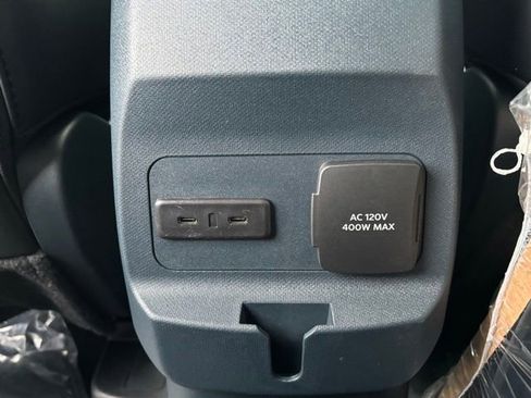 New 2026 Ford Maverick Tremor image 18