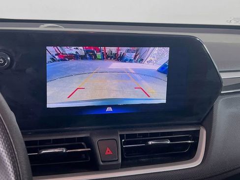 Used 2024 Chevrolet TrailBlazer LS image 15