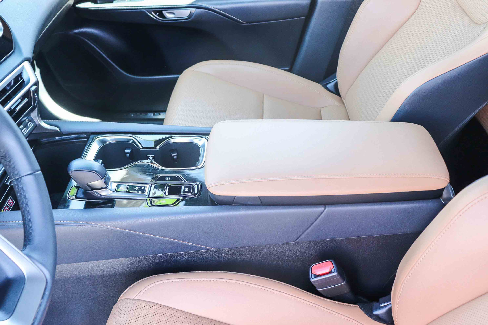 Certified 2025 Lexus RX 350 FWD w/ Technology Package image 25