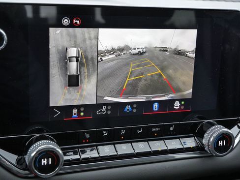 New 2026 GMC Canyon Elevation w/ Convenience Package image 12