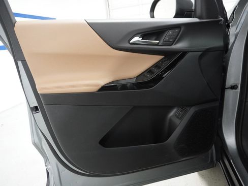 New 2026 Chevrolet Equinox ACTIV w/ Convenience Package III image 13