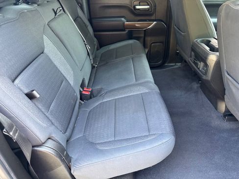 Used 2020 Chevrolet Silverado 1500 LT Trail Boss AWD/4WD image 15