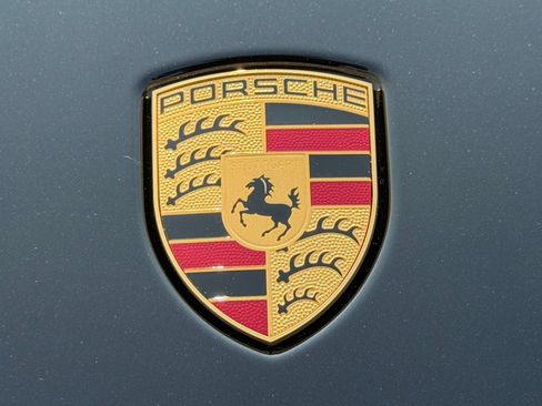 Used 2026 Porsche Macan AWD/4WD image 22