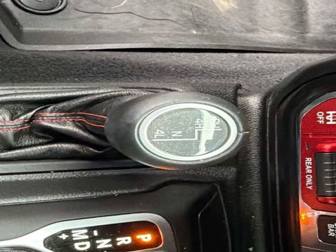 Used 2020 Jeep Wrangler Unlimited Rubicon image 28