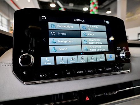 Used 2024 Mitsubishi Outlander SEL Black Edition image 46