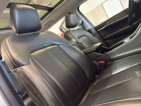 Used 2022 Jeep Grand Cherokee Limited 4xe AWD/4WD image 24