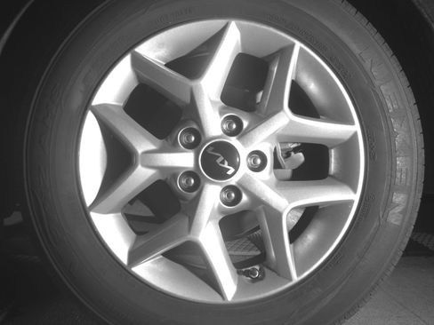 Used 2025 Kia Soul LX w/ LX Technology Package image 14