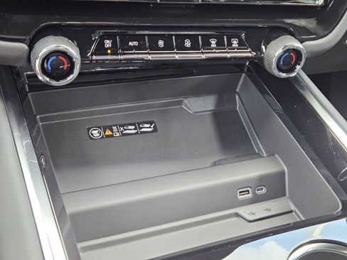 New 2026 Chevrolet Tahoe LT w/ Comfort Package image 20