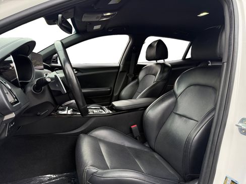 Used 2022 Kia Stinger GT-Line image 9