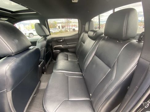 Certified 2023 Toyota Tacoma Limited w/ Nightshade Package image 23