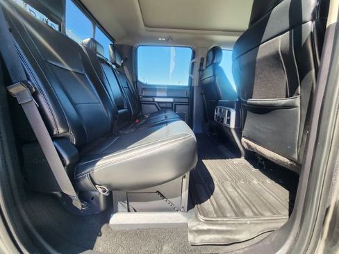 Used 2019 Ford F250 Lariat w/ Lariat Ultimate Package AWD/4WD image 14