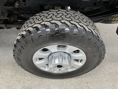 Used 2024 Ford F350 XLT AWD/4WD image 14