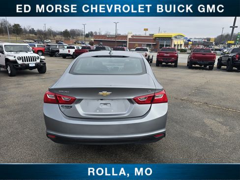 Used 2023 Chevrolet Malibu LT image 4