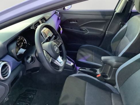 Used 2025 Nissan Versa SV w/ Trunk Package image 24