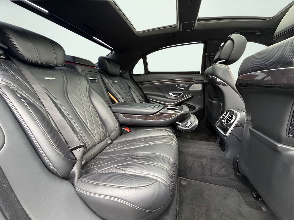 Used 2016 Mercedes-Benz S 63 AMG 4MATIC Sedan image 32