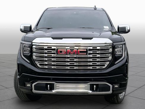 Used 2026 GMC Sierra 1500 Denali AWD/4WD image 4