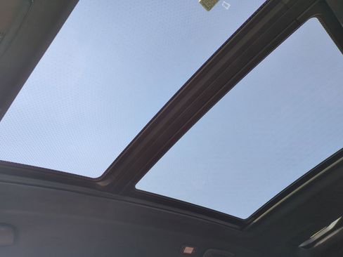 Used 2026 BMW X7 M60i image 28