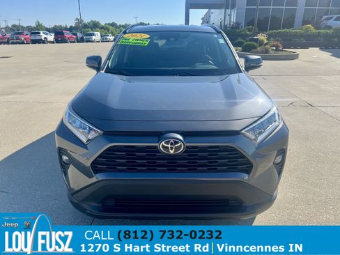 Used 2021 Toyota RAV4 XLE w/ XLE Grade Weather Package AWD/4WD image 2