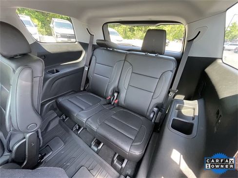 Used 2023 GMC Acadia SLT w/ LPO, Floor Liner Package image 47