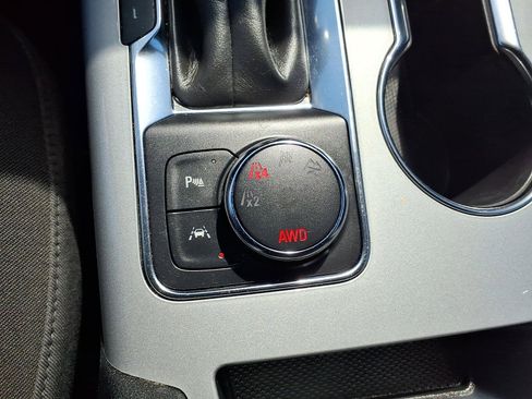 Used 2023 Chevrolet Blazer LT w/ Convenience Package image 17