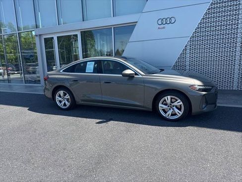 Used 2025 Audi A5 2.0T Premium Plus w/ Premium Plus AWD/4WD image 2